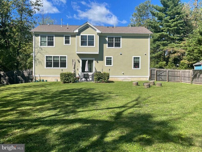 Foto del edificio - 259 Mt Lucas Rd