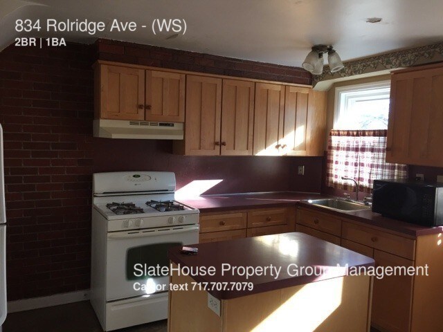 Building Photo - 834 Rolridge Ave