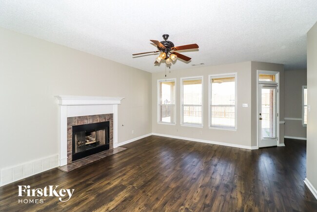 Building Photo - 7740 Shadow Bend Ln
