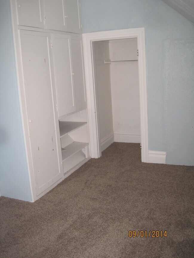 Foto del edificio - 290 N 300 E