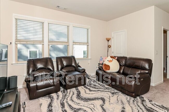 Foto del edificio - 4245 Grandview Pointe Wy