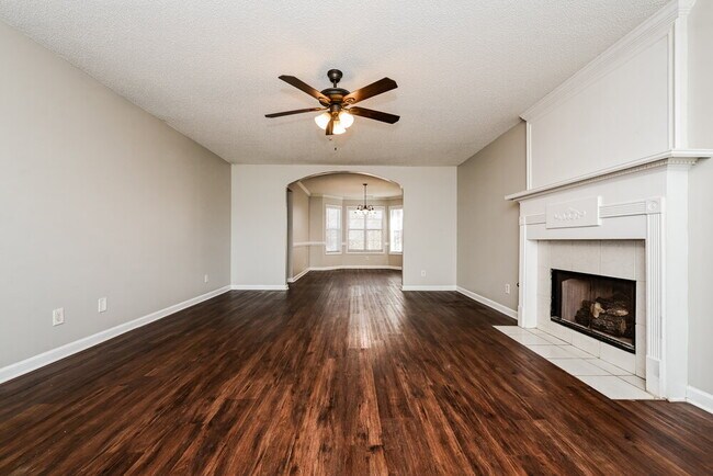 Foto del edificio - 315 Hunters Chase