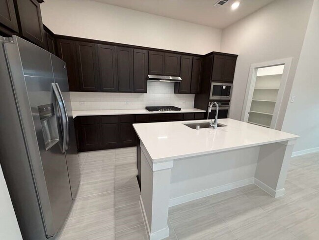 Foto del edificio - 11239 Peacock Flower St