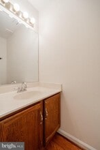 Building Photo - 14167 Royal Oak Ln
