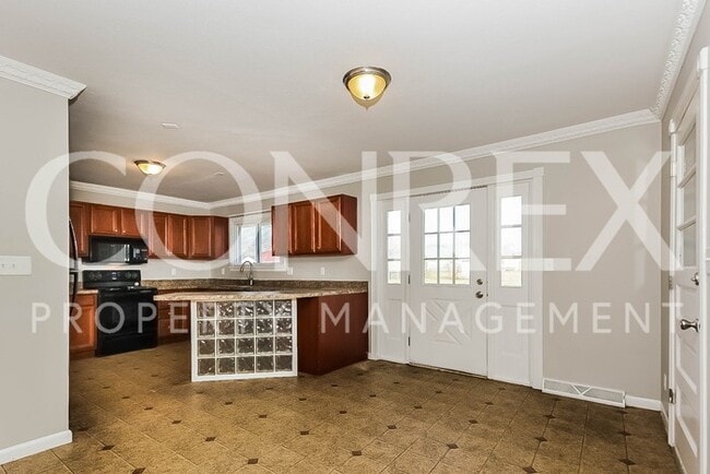 Foto del edificio - Lovely Three Bedroom