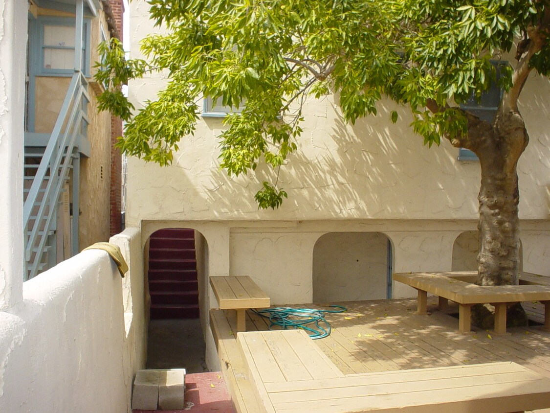 Foto del edificio - 903 S Catalina Ave