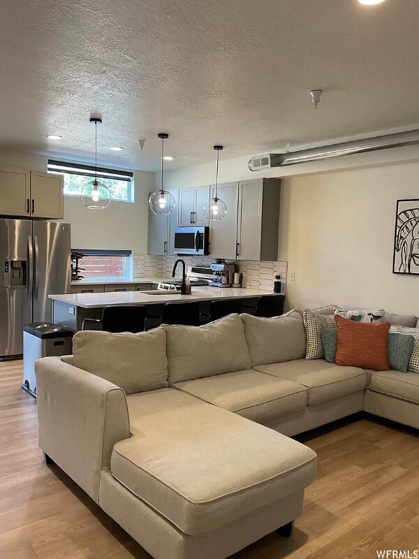 Foto del edificio - 451 N Beaumont Ct