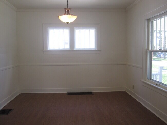 Foto del edificio - 1534 W High St