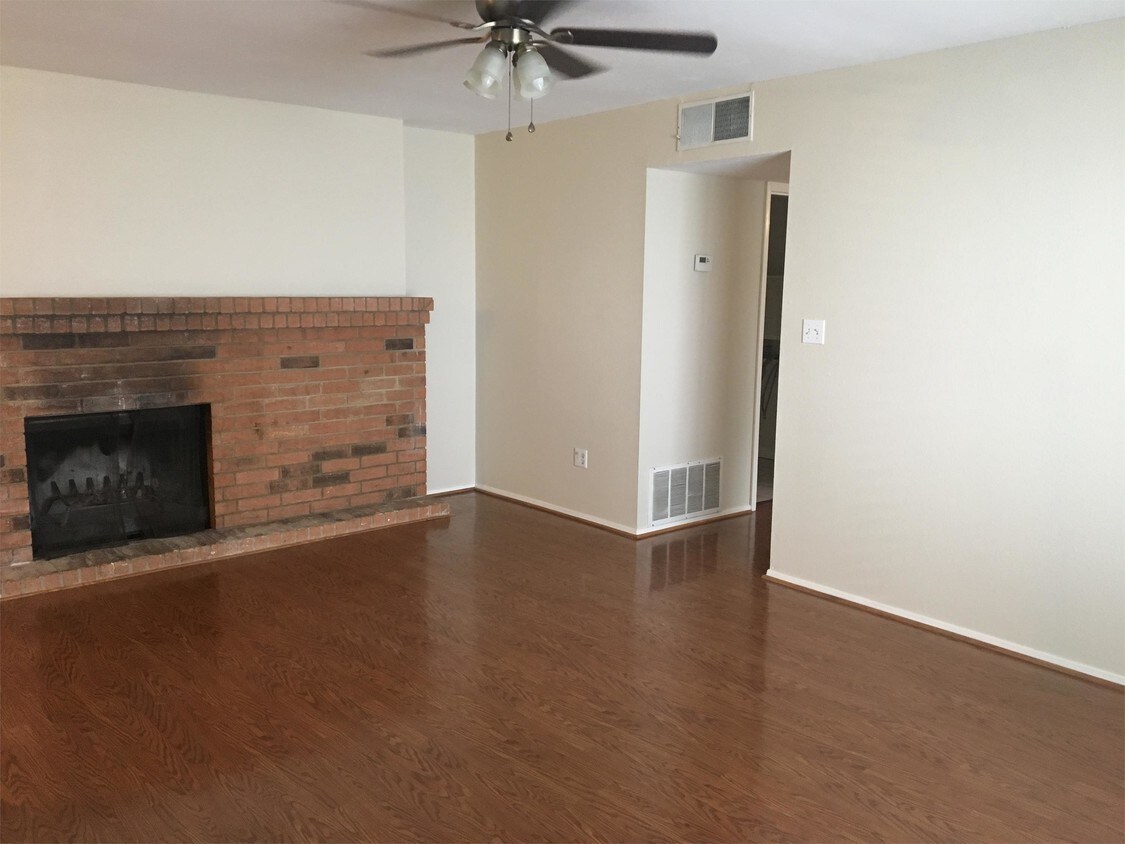 506 8th Ave, Canyon, TX 79015 House for Rent in Canyon, TX