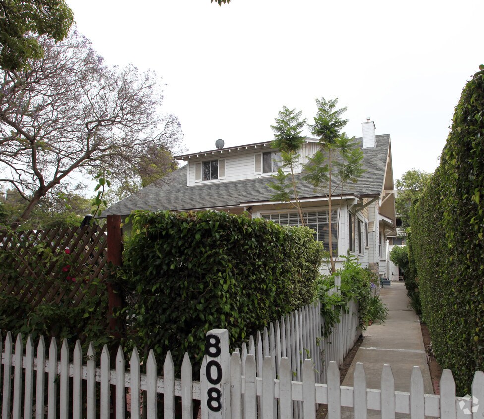 Foto principal - 808 3rd St