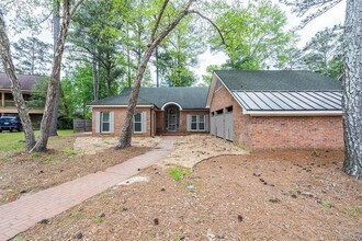 Building Photo - 7701 Halcyon Forest Trail