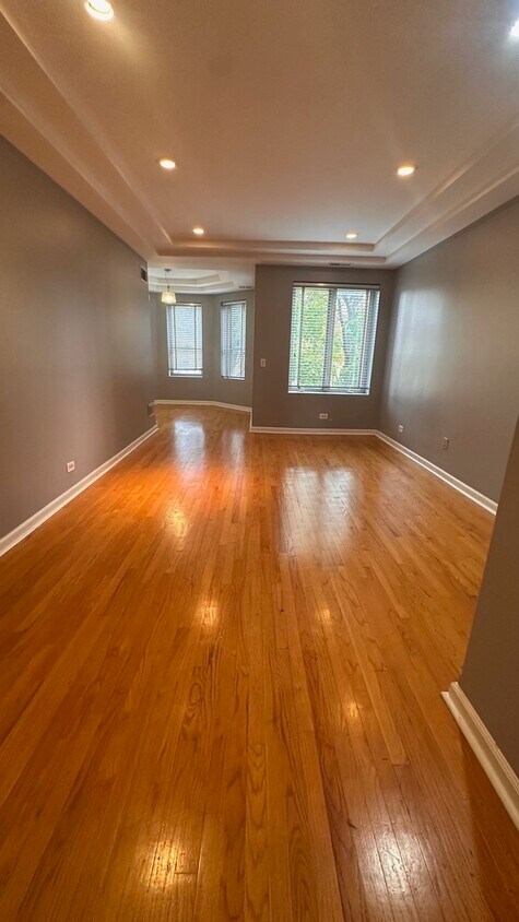 Foto principal - 6714 S Chappel Ave