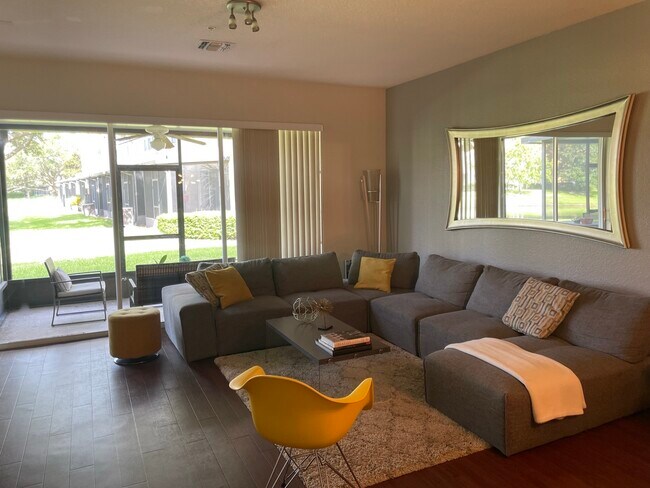 Foto del edificio - 3393 Shallot Dr