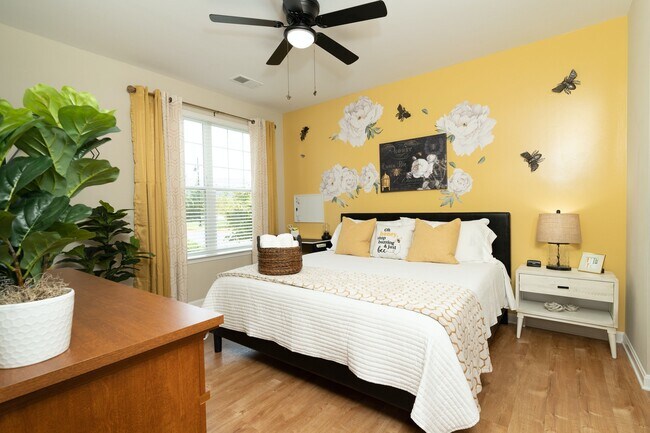 Foto del edificio - 11800 Laurestine Way, Unit 105