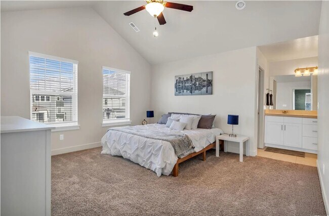 Foto del edificio - 822 E 380 S