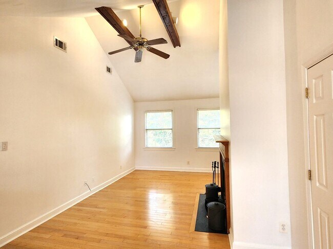 Foto del edificio - 2811 Arlington Blvd