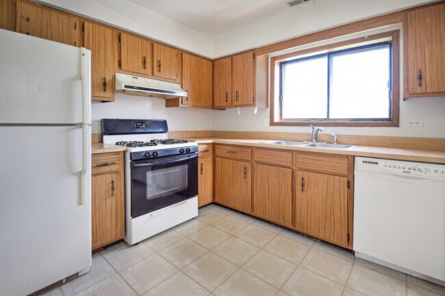 Foto del edificio - 15824 Peggy Ln