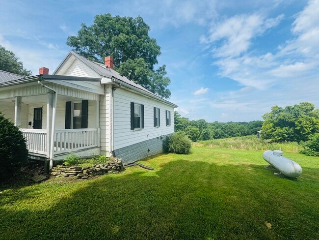 Building Photo - 595 Bethel Ridge Rd