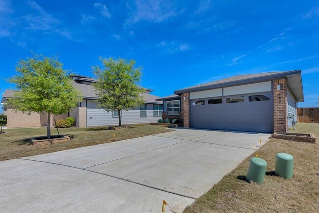 Building Photo - 149 Filifera Ct