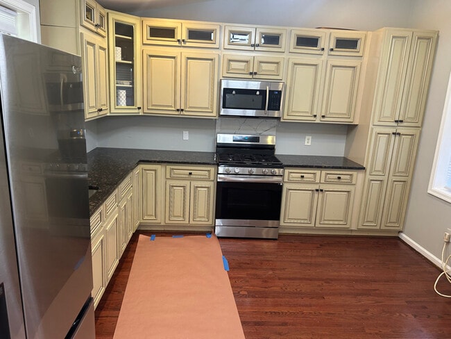 Photo - 5313 Flanders Ave House