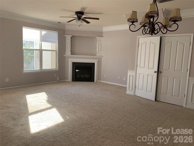 Foto del edificio - 9322 Greenheather Dr