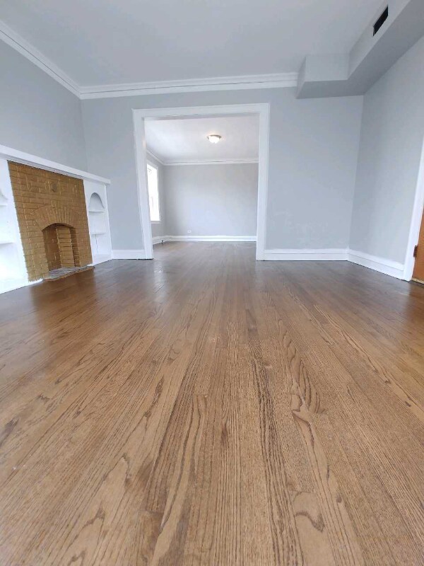 Building Photo - 4332 W Walton St