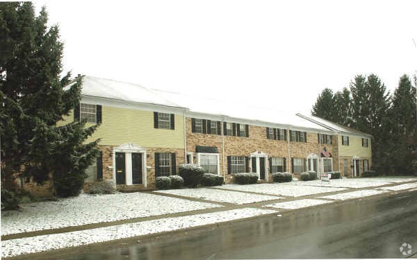Foto del edificio - 1241-1257 Weybridge Rd