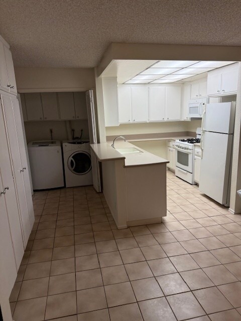 Cocina, lavadero - 15050 Sherman Way