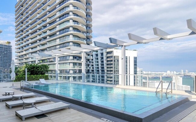 Photo - 1100 S Miami Ave Townhome