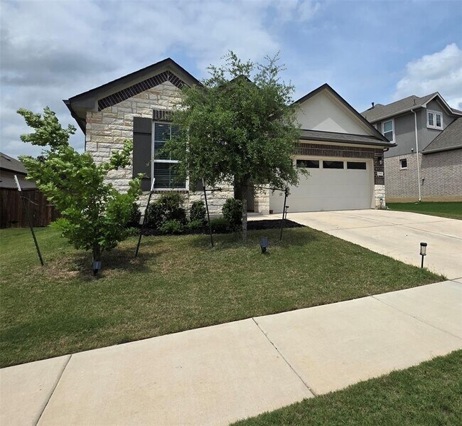 Building Photo - 2041 Rosin Jaw Walk