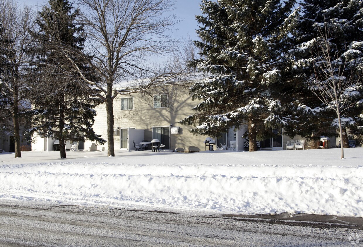 Foto del edificio - 201-211 11th Ave S