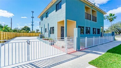 Building Photo - 2190 NW 96th Terrace