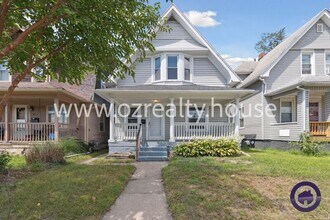 Building Photo - 772 Spencer St