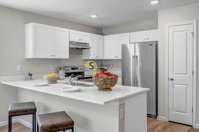 Building Photo - 6481 Breezy Oaks Wy