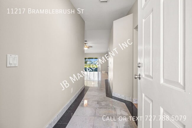 Foto del edificio - 11217 Bramblebrush St