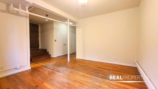 Foto del edificio - 1 bedroom in CHICAGO IL 60613