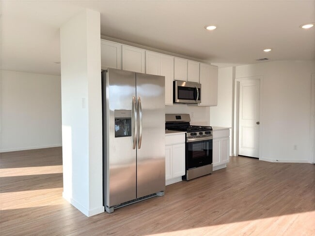 Foto del edificio - 1122 Rustic Willow Dr