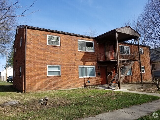 Building Photo - 918 Rarig Ave