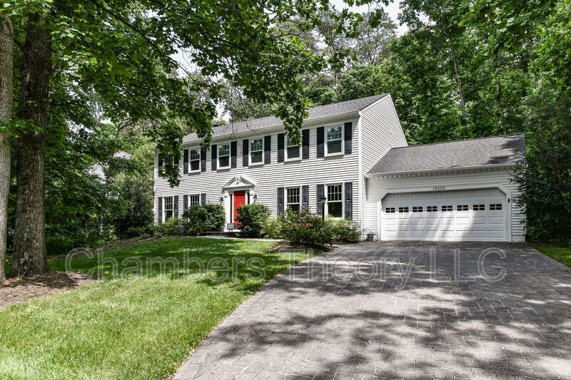 Foto principal - 12023 Lake Newport Rd