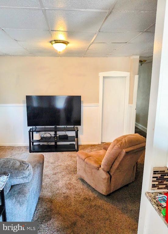 Foto del edificio - 301 W Evesham Rd