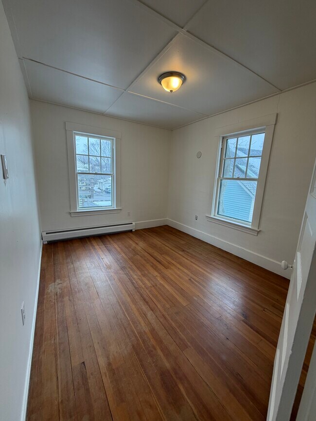 Foto del edificio - 78-80 Central Street LLC