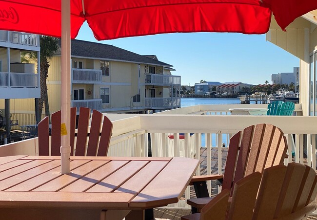 Foto del edificio - 775 Gulf Shore Dr