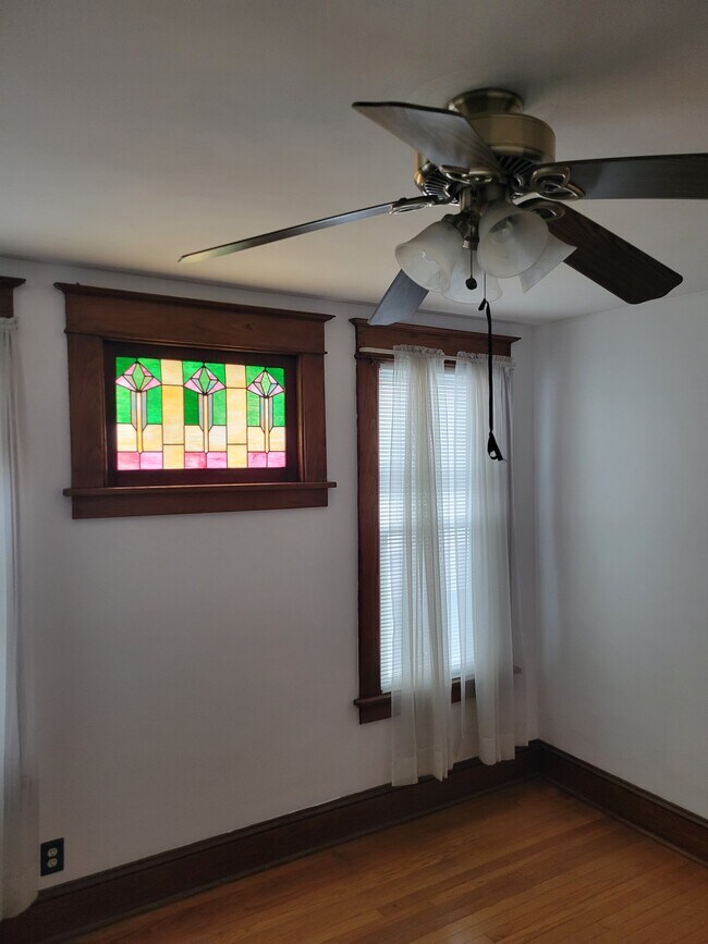 Foto del edificio - 153 Homestead Ave