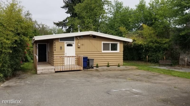 Foto principal - 3 br, 2 bath House - 16004 Motor Pl
