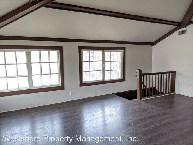 Building Photo - 180 McLaughlin Ave