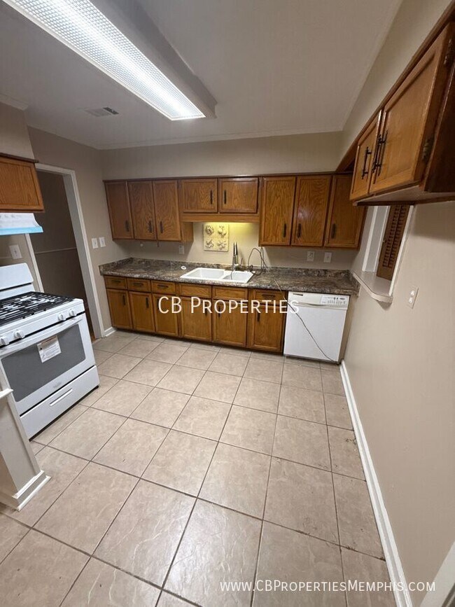 Foto del edificio - 4947 Verne Rd