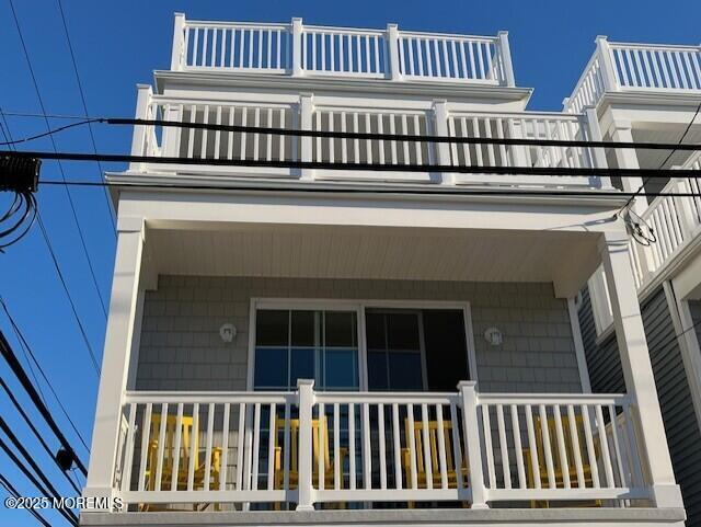 Foto del edificio - 201 Kearney Ave
