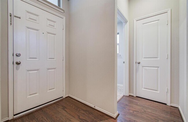 Building Photo - 32038 Quail Terrace Ln