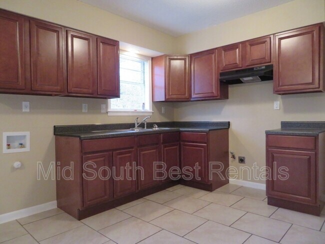 Foto del edificio - 4070 Ponca St