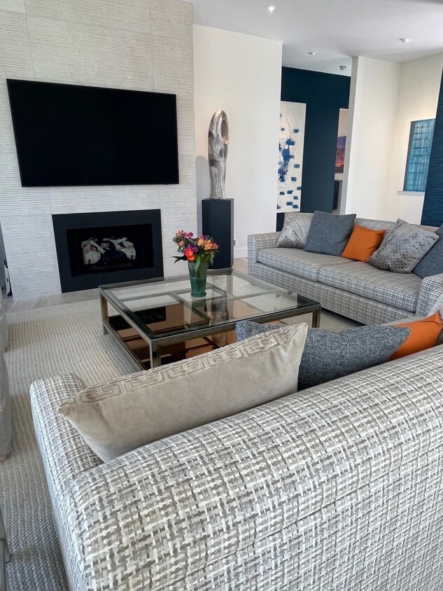 Living Room area - 47094 El Menara Cir